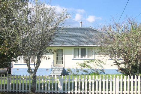 Photo of property in 38 Wilsher Crescent, Henderson, Auckland, 0612