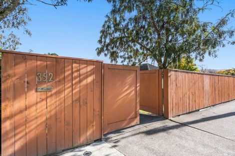 Photo of property in 352 Stokes Valley Road, Stokes Valley, Lower Hutt, 5019