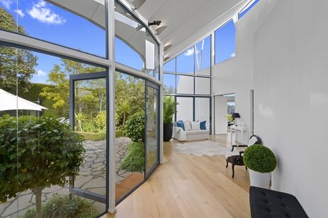 Photo of property in 142 Scarborough Road, Scarborough, Christchurch, 8081