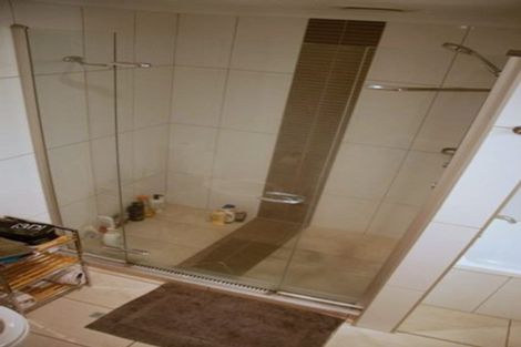 Photo of property in Bellagio Apartments, 8a/39 Taranaki Street, Te Aro, Wellington, 6011