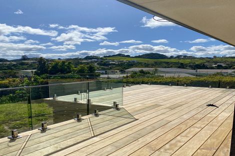 Photo of property in 14 Berghan Road, Coopers Beach, 0420