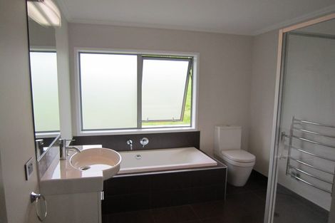 Photo of property in 44 Moses Road, Kaukapakapa, 0873