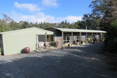Photo of property in 28 Tanekaha Lane, Kerikeri, 0294