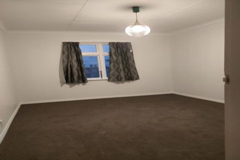 Photo of property in 145 Rongotai Road, Kilbirnie, Wellington, 6022