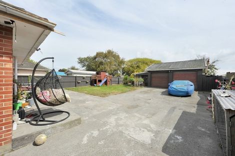 Photo of property in 34 Lyndhurst Crescent, Aranui, Christchurch, 8061