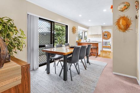 Photo of property in 21 Leyton Place, Nawton, Hamilton, 3200