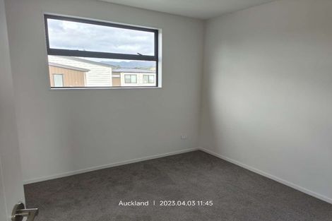 Photo of property in 30 Bloom Crescent, Sunnyvale, 0612