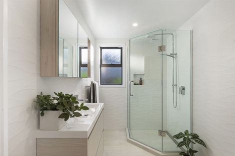 Photo of property in 28 Bass Road, Albany, Auckland, 0632