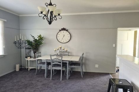 Photo of property in 43 York Street, Levin, 5510