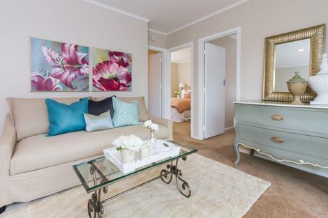 Photo of property in 1/48 Gowing Drive, Meadowbank, Auckland, 1072