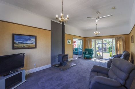 Photo of property in 19 Harris Street, Pleasant Point, 7903