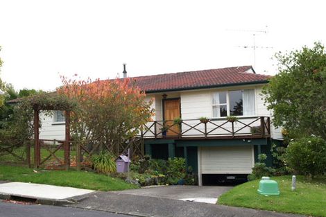 Photo of property in 36 Judkins Crescent, Cockle Bay, Auckland, 2014