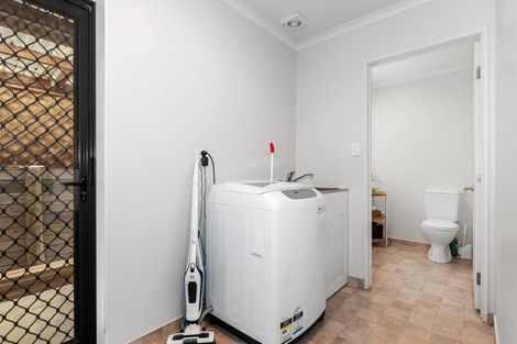 Photo of property in 16 Garden Court, Woodhill, Whangarei, 0110