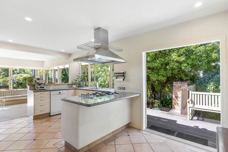 Photo of property in 54a Stanley Point Road, Stanley Point, Auckland, 0624