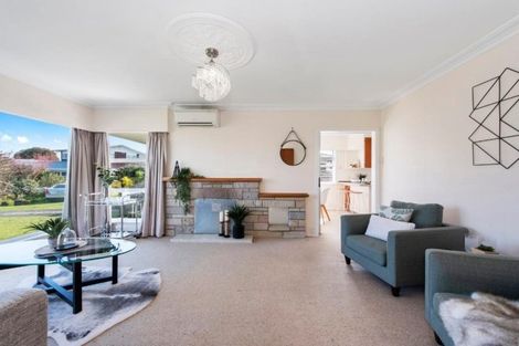 Photo of property in 42 Claremont Avenue, Chartwell, Hamilton, 3210