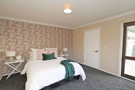 Photo of property in 23 Blackwater Street, Bluff, 9814