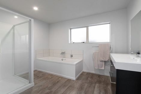 Photo of property in 9 Falconridge Place, Shirley, Christchurch, 8061