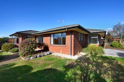 Photo of property in 2 Harcourt Place, Wakefield, 7025