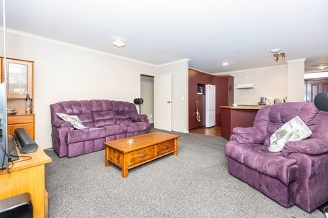 Photo of property in 6 Wychbury Court, Rototuna North, Hamilton, 3210