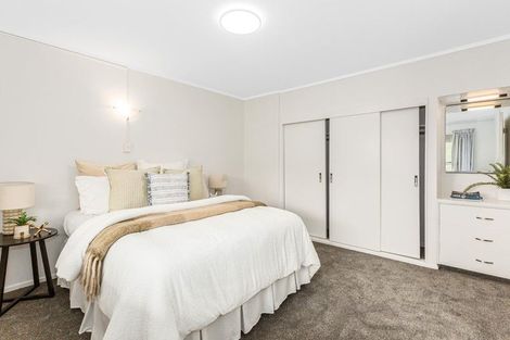 Photo of property in 9/124 Redwood Avenue, Tawa, Wellington, 5028