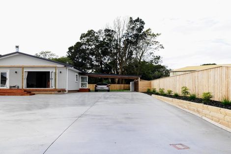 Photo of property in 8 Ngarue Place, Waitara, 4320