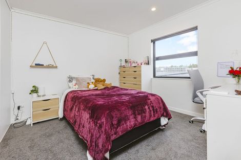 Photo of property in 304/26 Shortfin Place, Flat Bush, Auckland, 2019