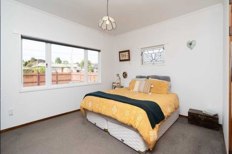 Photo of property in 14 Bolmuir Road, Forest Lake, Hamilton, 3200