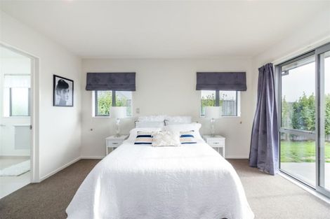 Photo of property in 21 Jacks Drive, West Melton, 7618