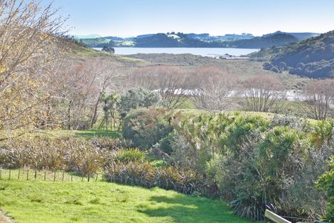 Photo of property in 32 Waterview Crescent, Kaiwaka, 0573