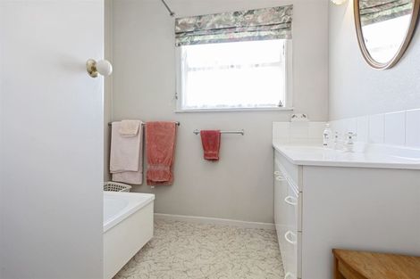 Photo of property in 1 Haukore Street, Hairini, Tauranga, 3112