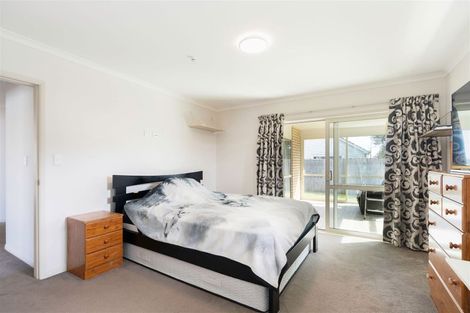 Photo of property in 112a Queen Street West, Levin, 5510