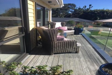 Photo of property in 57 Hayr Road, Three Kings, Auckland, 1042