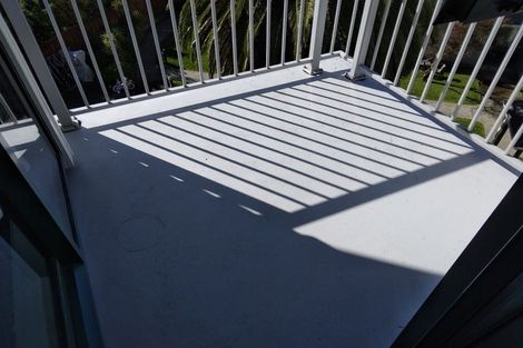 Photo of property in Palm Grove Apartments, 14/13d Palm Grove, Berhampore, Wellington, 6023