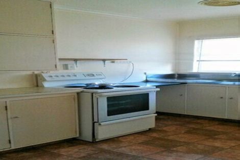 Photo of property in 60 Gibbons Street, Ebdentown, Upper Hutt, 5018