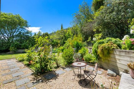 Photo of property in 32-34 Moana View Road, Waikawa, Picton, 7220