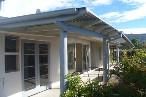 Photo of property in 10 Orchard Street, Clyde, 9330