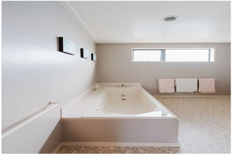 Photo of property in 83 Ravelston Street, Musselburgh, Dunedin, 9013