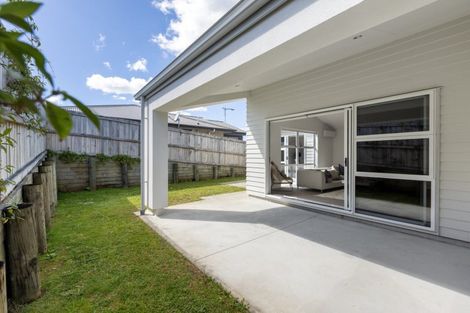 Photo of property in 2 Tuaia Street, Pyes Pa, Tauranga, 3112
