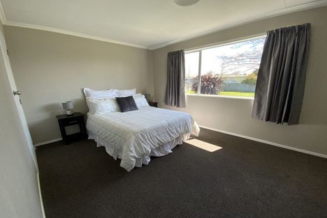 Photo of property in 52 Cascade Crescent, Westbrook, Palmerston North, 4412
