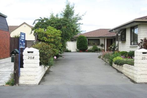 Photo of property in 20b Glenburn Place, Avonhead, Christchurch, 8042