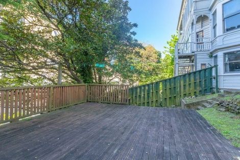 Photo of property in 2/193 The Terrace, Wellington Central, Wellington, 6011