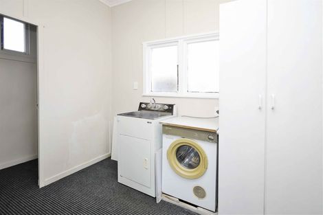 Photo of property in 35 Mitchell Street, Richmond, Invercargill, 9810