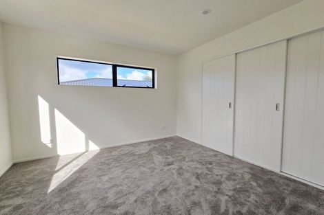 Photo of property in 41b Candia Road, Swanson, Auckland, 0614