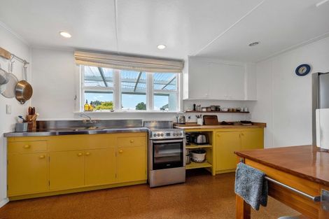 Photo of property in 36 Cordelia Street, Stratford, 4332