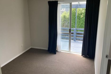 Photo of property in 16 Doone Place, Massey, Auckland, 0614