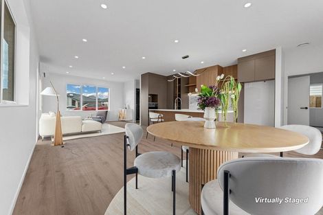 Photo of property in 33 Kaitiaki Drive, Clarks Beach, 2122