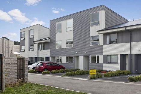 Photo of property in 6/2 Stone Street, Miramar, Wellington, 6022