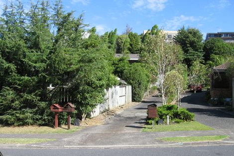 Photo of property in 1/22 Penguin Drive, Murrays Bay, Auckland, 0630
