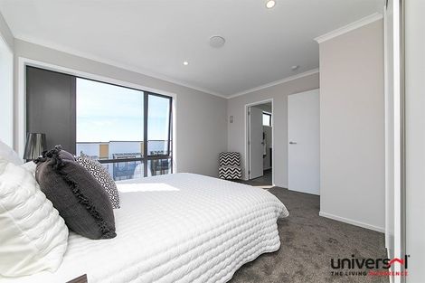 Photo of property in 479 Hobsonville Road, Hobsonville, Auckland, 0616