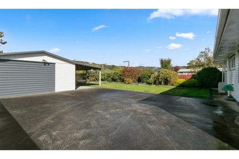 Photo of property in 11 Marion Street, Silverstream, Upper Hutt, 5019